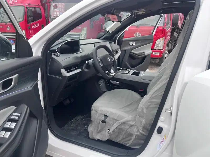 Changan CS55 PLUS PHEV 2025 Smart New Blue Whale 125km Battleship Edition — миниатюра 15