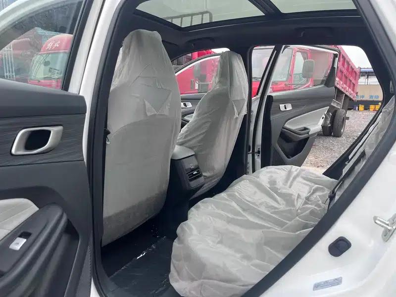 Changan CS55 PLUS PHEV 2025 Smart New Blue Whale 125km Battleship Edition — миниатюра 16