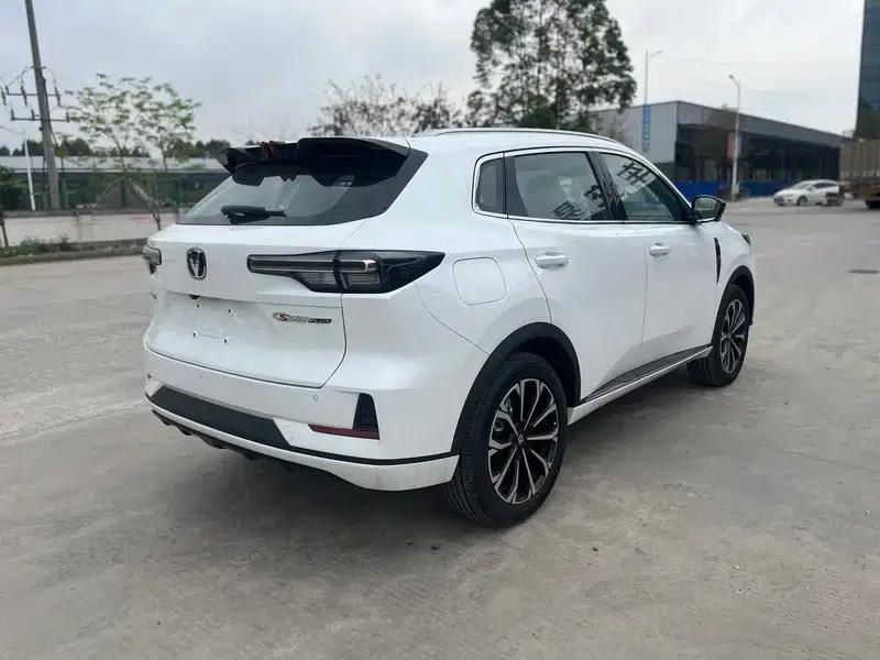 Changan CS55 PLUS PHEV 2025 Smart New Blue Whale 125km Battleship Edition — миниатюра 6
