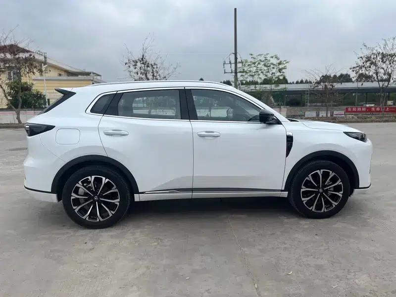 Changan CS55 PLUS PHEV 2025 Smart New Blue Whale 125km Battleship Edition — миниатюра 7