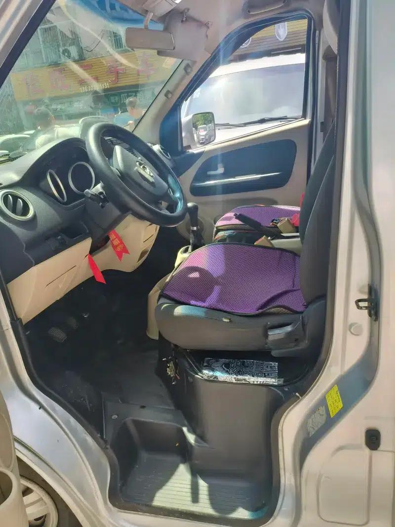 Ruixing M80 2018 1.5L Basic Van with Flat Top and Hatchback 4G15S — миниатюра 8