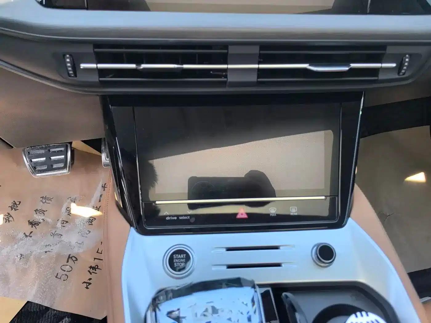 Audi Q6 2024 45 TFSI quattro Qiyun Edition Yulin Package 6-seater — миниатюра 19
