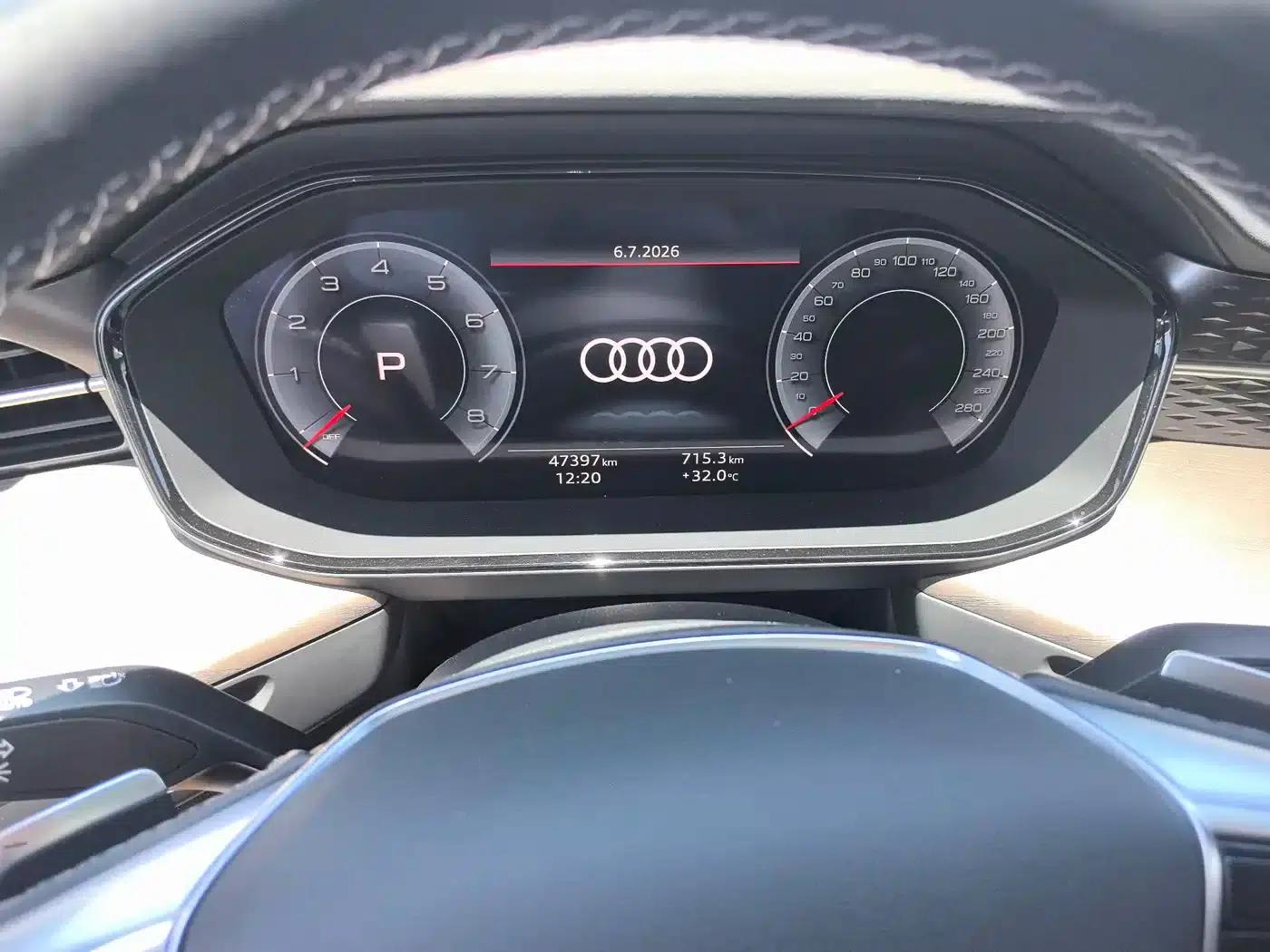 Audi Q6 2024 45 TFSI quattro Qiyun Edition Yulin Package 6-seater — миниатюра 21