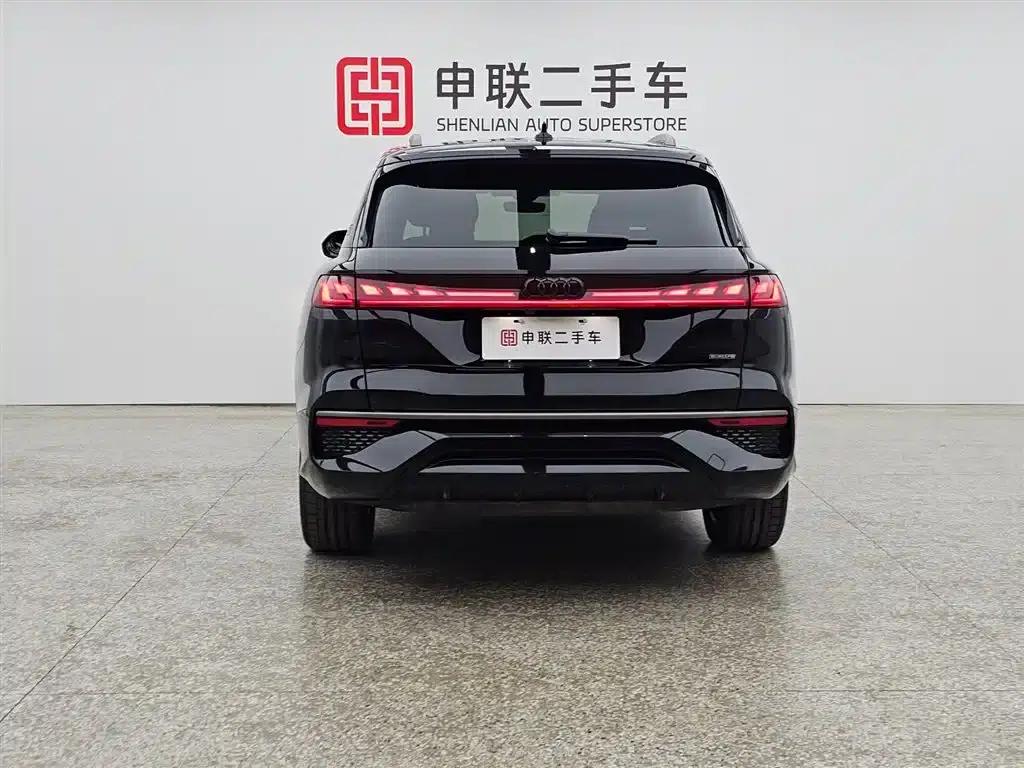 Audi Q6 2023 50 TFSI quattro Cloud Edition Flying Rider Package — миниатюра 2