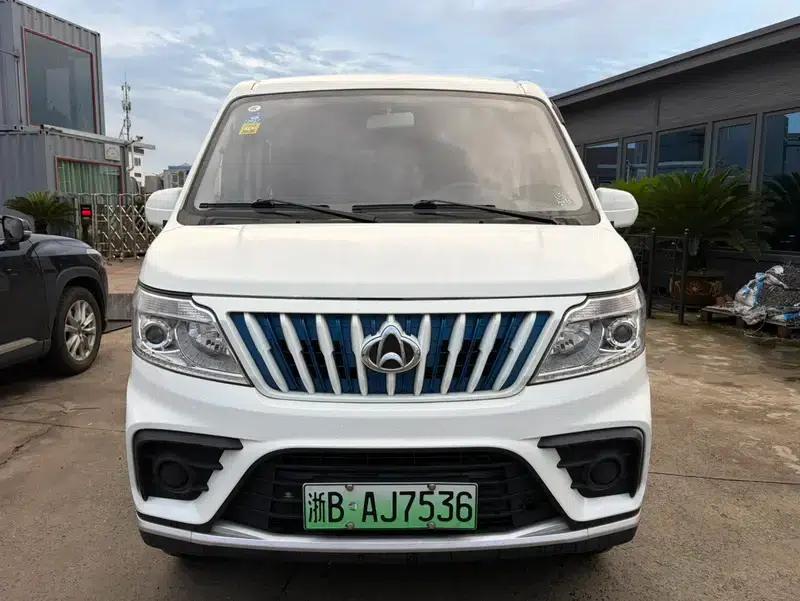Ruixing EM80 2023 Model, Flat Top, Double Door, 2 Seats, 41.86kWh — миниатюра 2