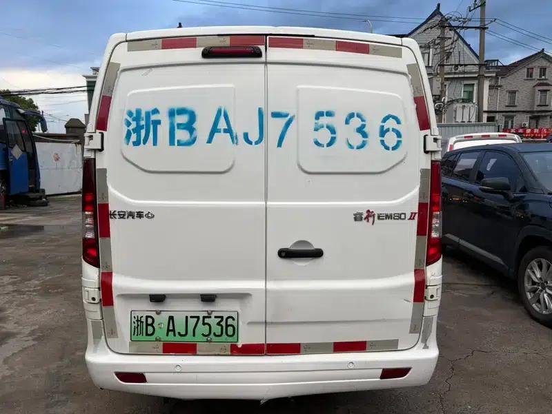 Ruixing EM80 2023 Model, Flat Top, Double Door, 2 Seats, 41.86kWh — миниатюра 5