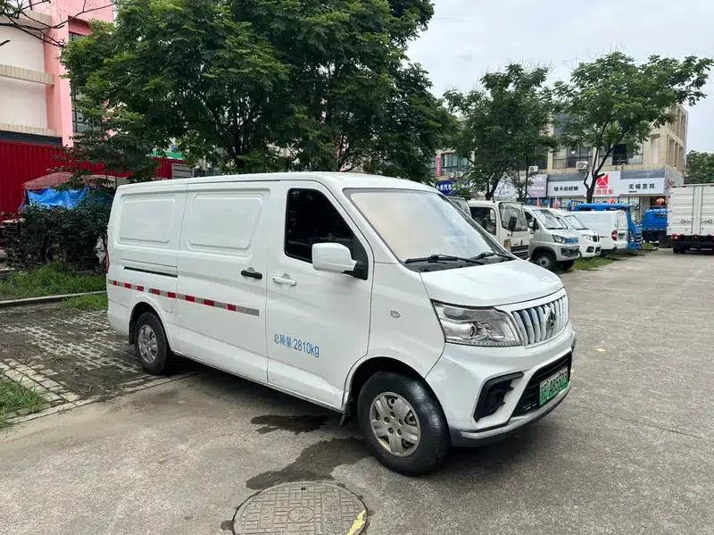 Ruixing EM80 2022 Model, Flat Top, Double Door, 2 Seats, 60kW — миниатюра 3