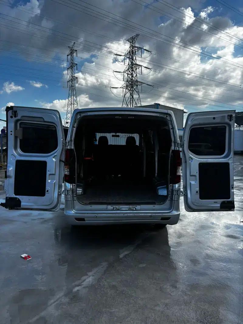 Ruixing EM80 2025 Elite Edition, 6-seater, 300km/h, double doors, 70kW — миниатюра 11