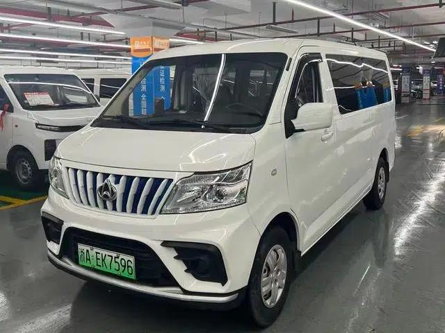 Ruixing EM80 2024 Comfort Model, Double Door, 6 Seats, 270km Range, 41.86kWh