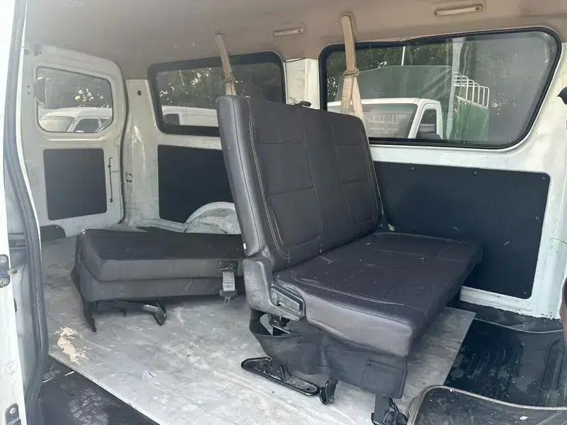 Ruixing EM80 2024 Comfort Model, Double Door, 6 Seats, 270km Range, 41.86kWh — миниатюра 15