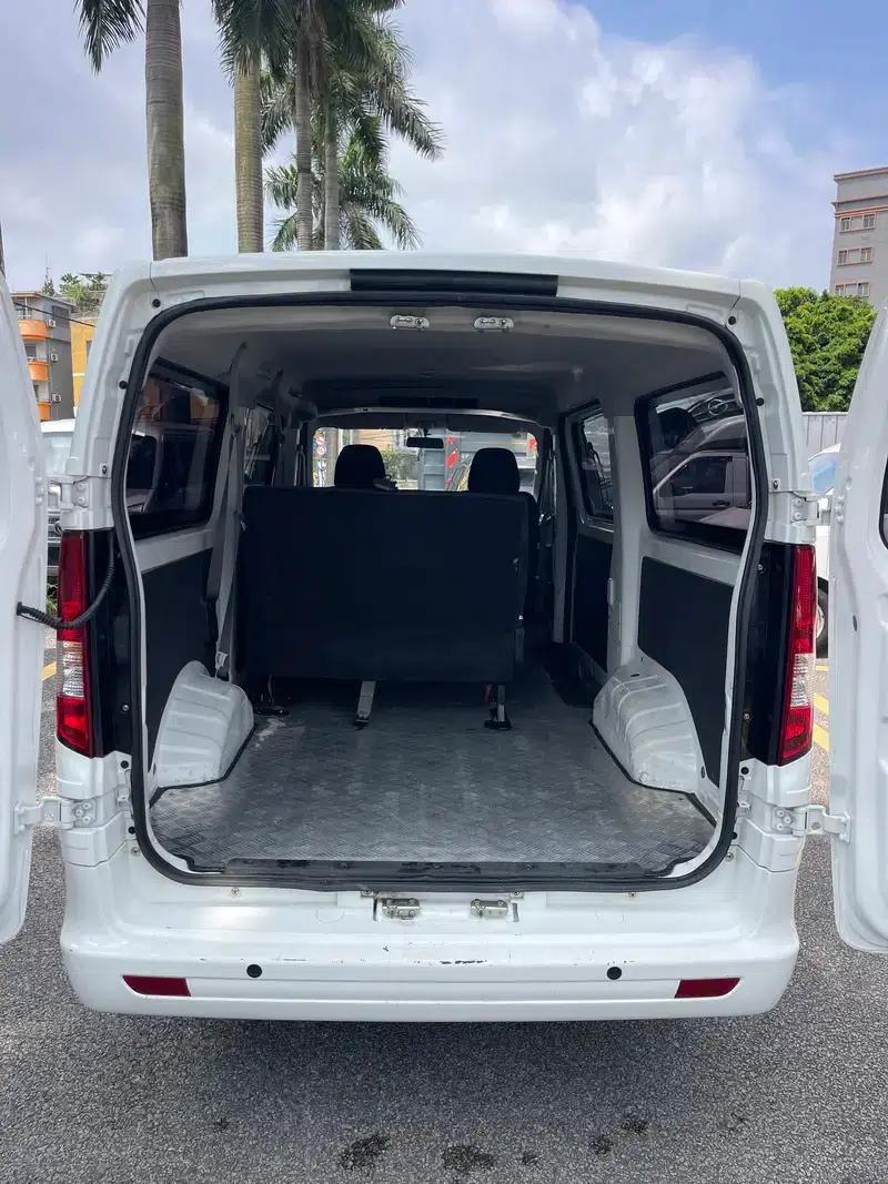Ruixing EM80 2025 Elite Edition, 6-seater, 300km/h, double doors, 70kW — миниатюра 11