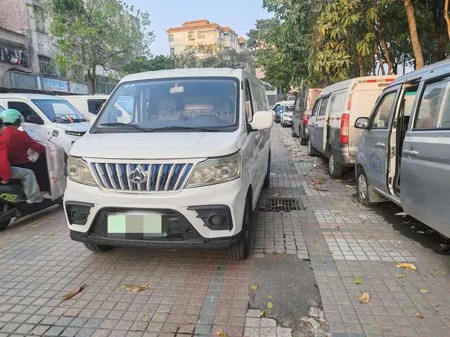 Ruixing EM80 2022 Model, Flat Top, Hatchback Door, 2 Seats, 60kW