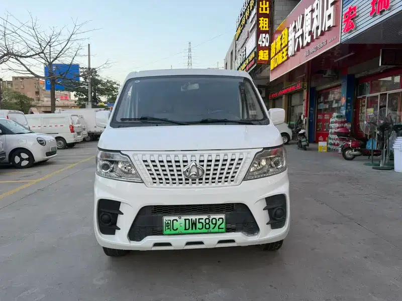 Ruixing EM60 2021 Low-Power EV Van — миниатюра 2