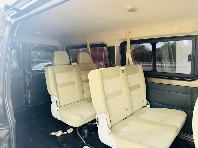 Ruixing M90 2016 2.0L Value Edition High Roof 6 Seats Double Door 4G94S — миниатюра 9