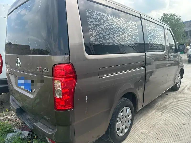 Ruixing M90 2018 2.0L Value Edition Flat Top Hatchback 6-Seater 4G94S — миниатюра 6