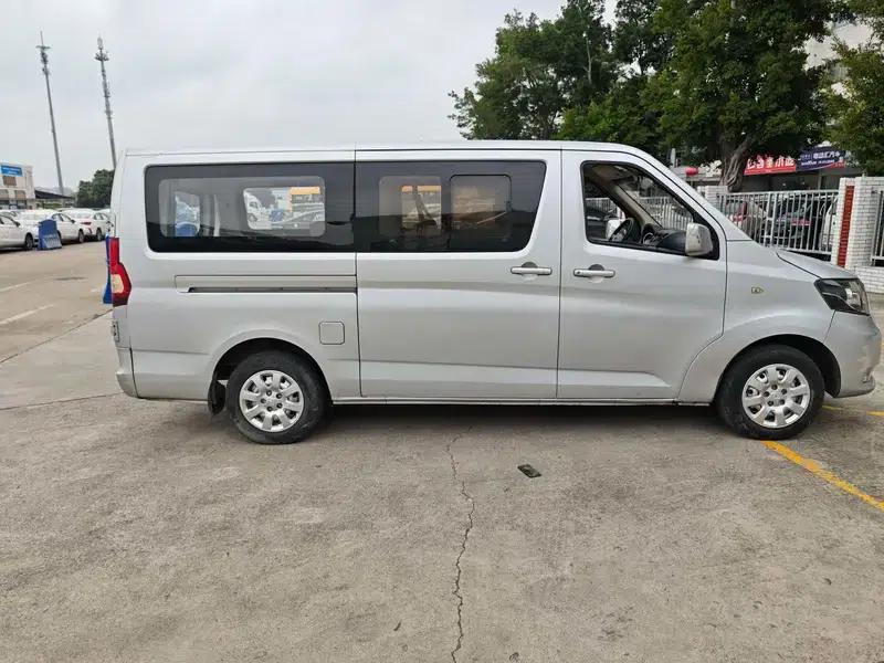 Ruixing M90 2016 2.0L Value Edition High Roof 6 Seats Double Door 4G94S — миниатюра 8