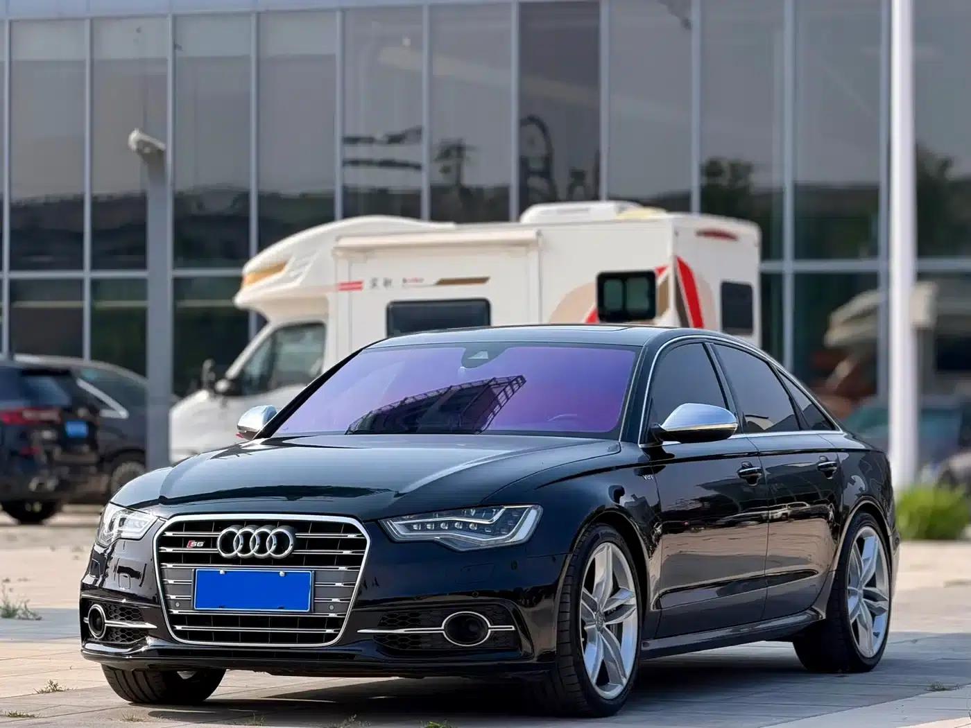 2013 Audi S6 4.0TFSI — миниатюра 1