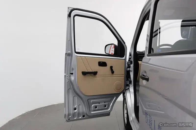 CrossStar V3 2023 1.5L Manual Gasoline Enjoyment 5-Seater Bus JL473QH — миниатюра 21