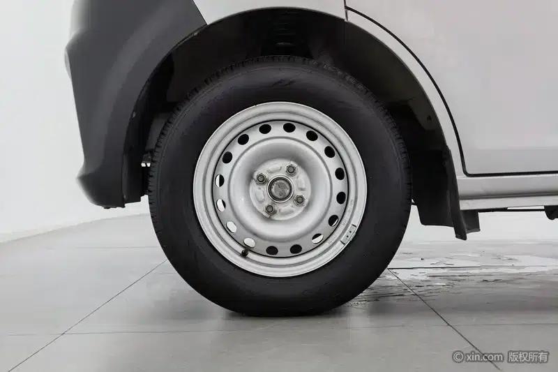 CrossStar V3 2023 1.5L Manual Gasoline Enjoyment 5-Seater Bus JL473QH — миниатюра 9