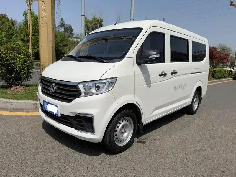 Crossstar V3 2022 1.5L Gasoline Luxury 7-Seater Bus JL473QH — миниатюра 1