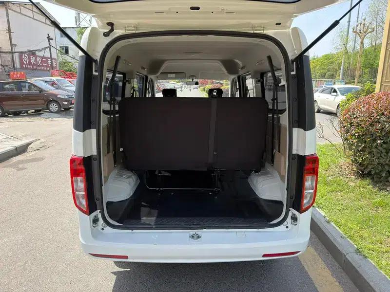 Crossstar V3 2022 1.5L Gasoline Luxury 7-Seater Bus JL473QH — миниатюра 9