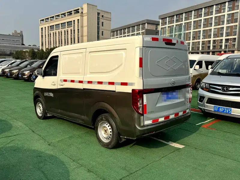 CrossStar V3 2022 1.5L Gasoline Comfort 2-Seat Van JL473QH — миниатюра 5