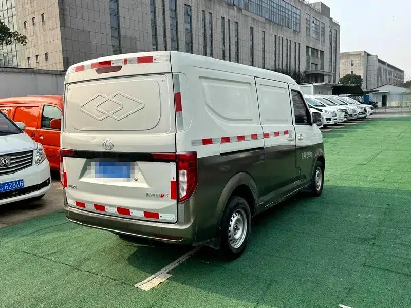 CrossStar V3 2022 1.5L Gasoline Comfort 2-Seat Van JL473QH — миниатюра 7