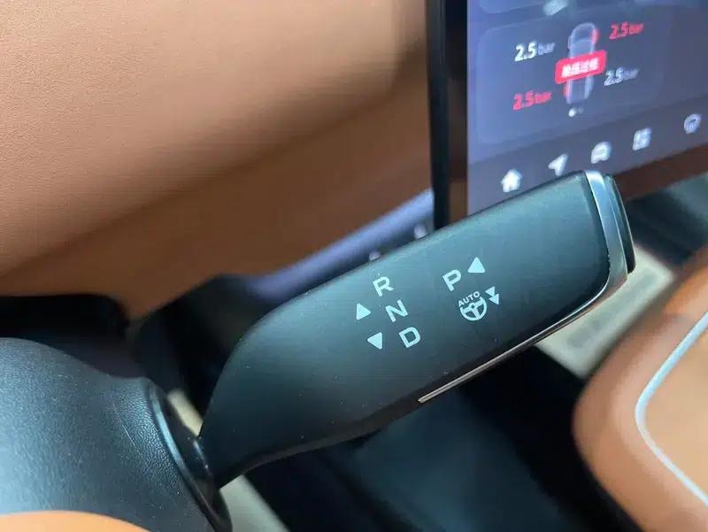 Changan Qiyuan E07 2024 Pure Electric 90kWh Ultra High-Performance Four-Wheel Drive — миниатюра 21