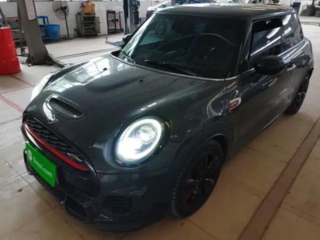 MINI JCW 2021 2.0T JOHN COOPER WORKS