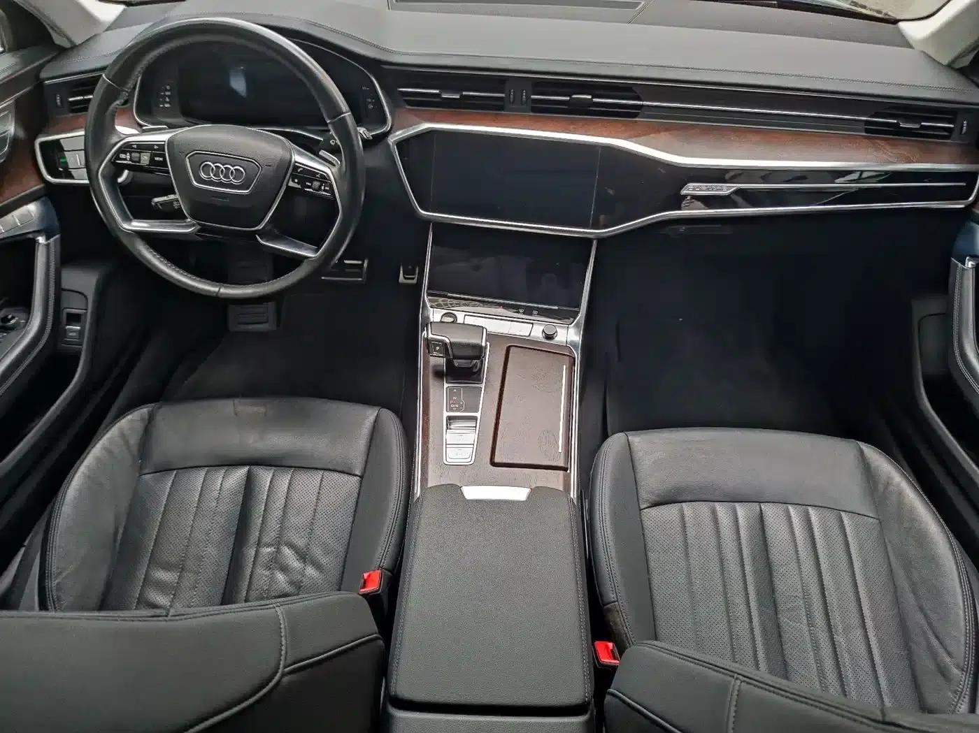 2021 Audi A6 allroad quattro Explorer 55 TFSI Premium Off-Road Model (Imported) — миниатюра 10