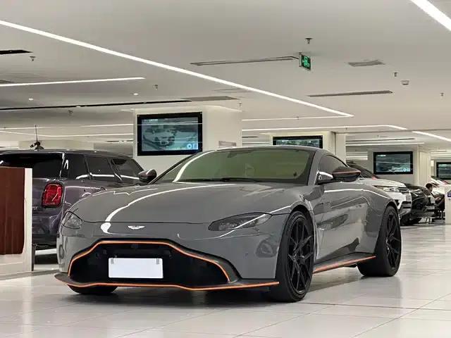 2018 V8 Vantage 4.0T V8 Coupe