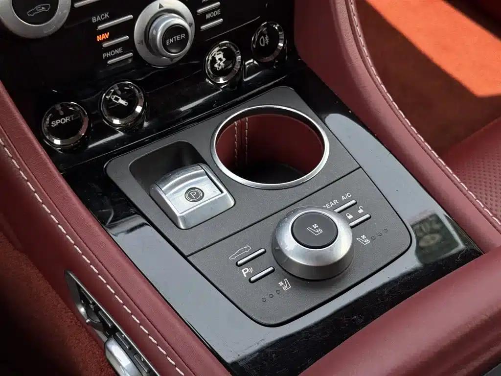 2015 Rapide 6.0L S — миниатюра 22