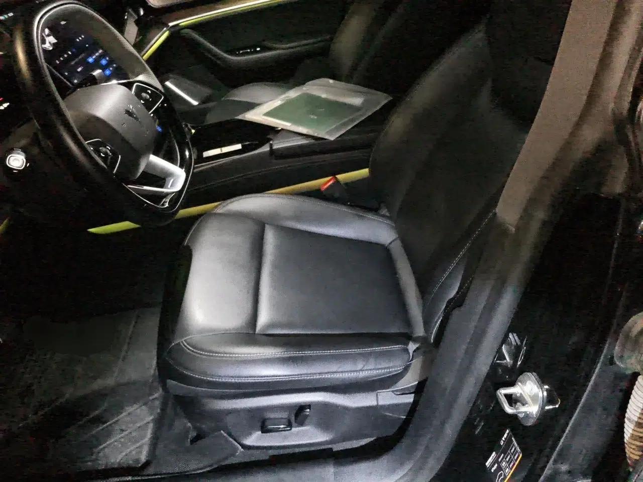 NETA S 2022 Extended-Range Version 1160 km Range Rear-Wheel-Drive Compact Edition — миниатюра 15