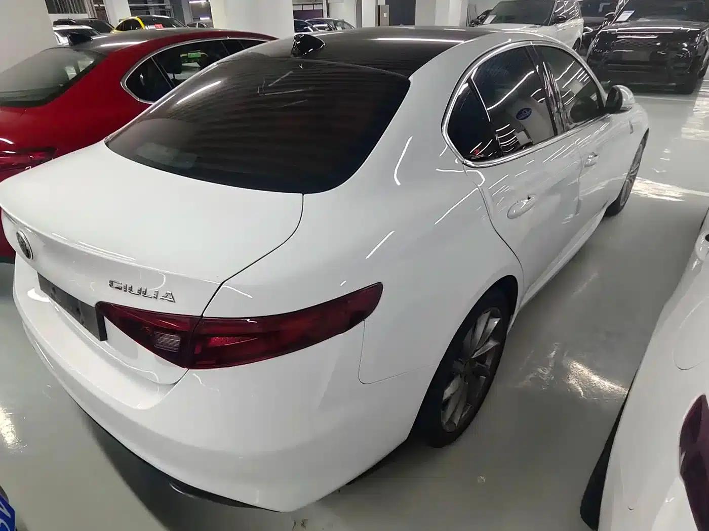 Giulia Juliet 2021 2.0T 280HP Luxury Edition — миниатюра 4