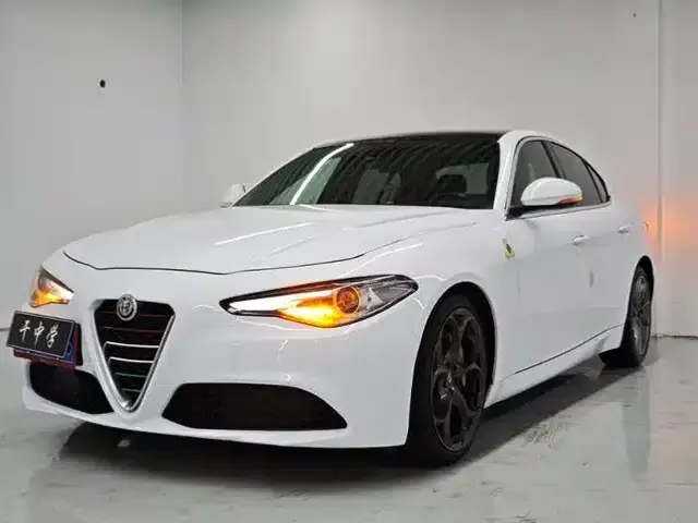 Giulia Juliet 2021 2.0T 280HP Luxury Edition