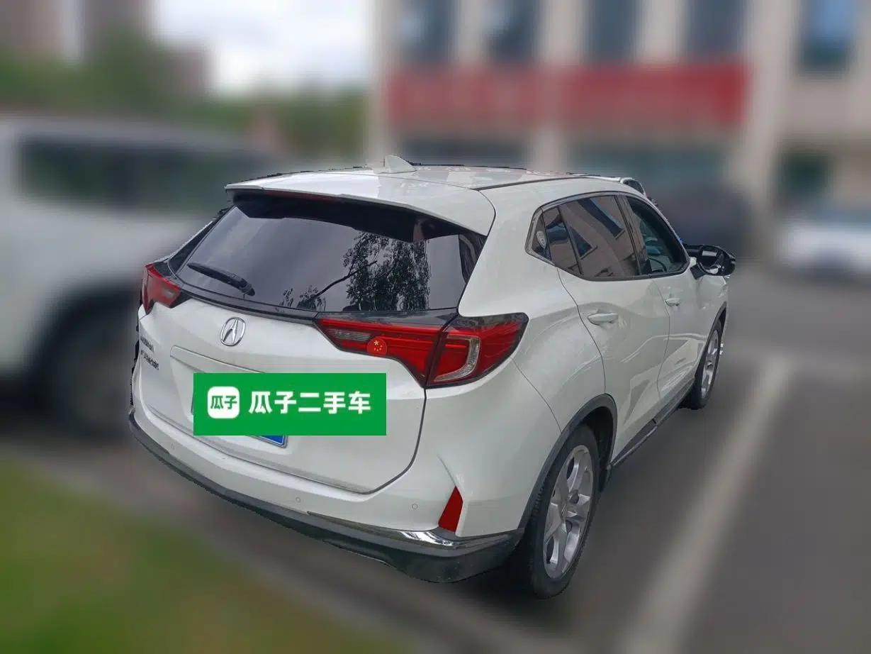 Acura CDX 2016 1.5T Two-Wheel Drive Deluxe Edition — миниатюра 6