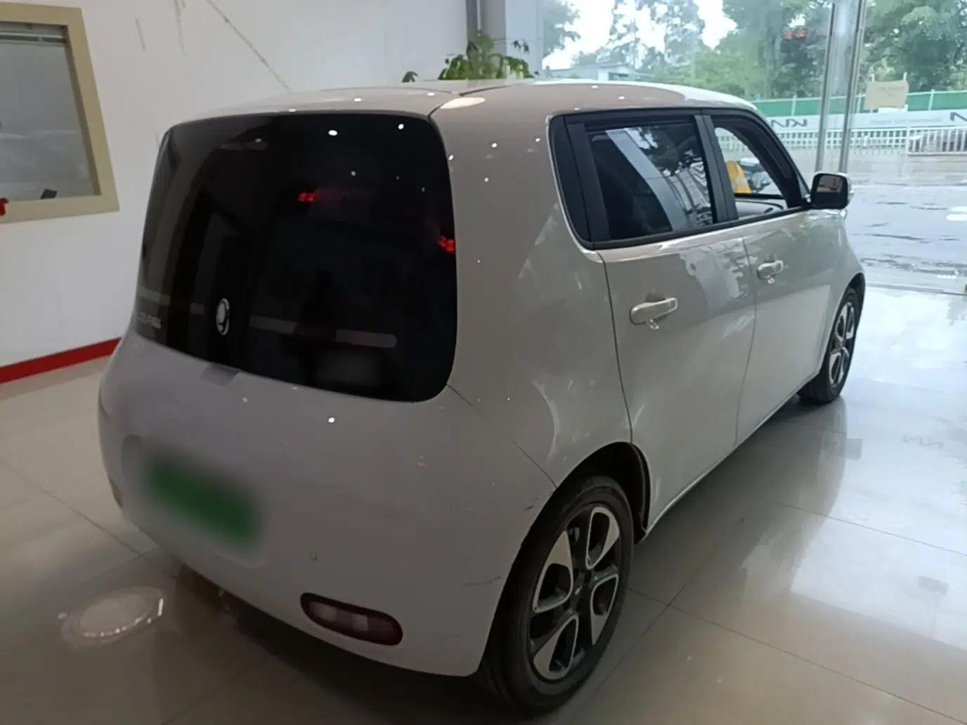 ORA White Cat 2022 Upgraded Model 305km Range Luxury Version Lithium-Ion Battery — миниатюра 6
