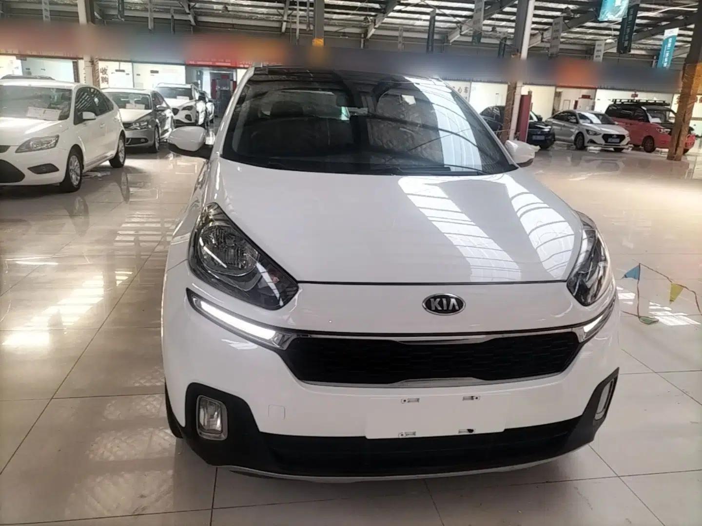 Kia KX3 2015 1.6L Automatic Two-Wheel Drive DLX — миниатюра 2