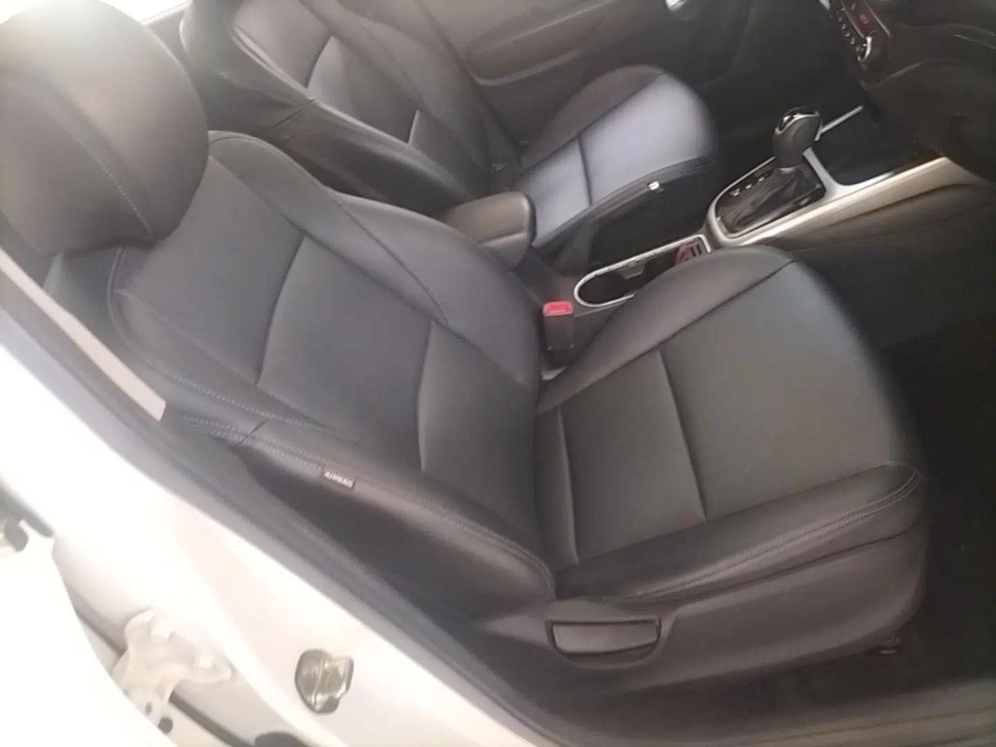 Kia KX3 2015 1.6L Automatic Two-Wheel Drive DLX — миниатюра 19