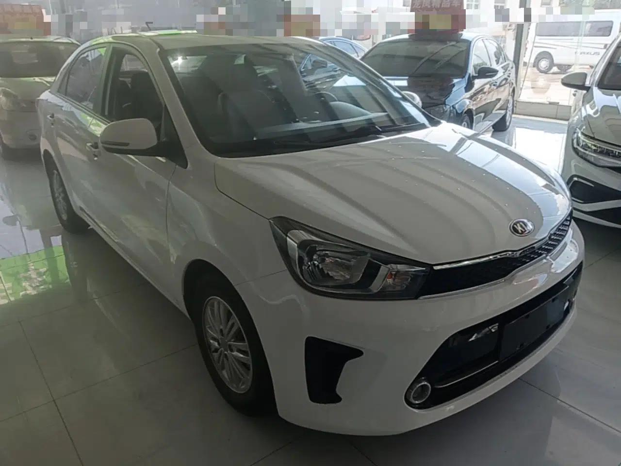 Kia Pegas 2019 1.4L Automatic Value Edition National VI Standard — миниатюра 3