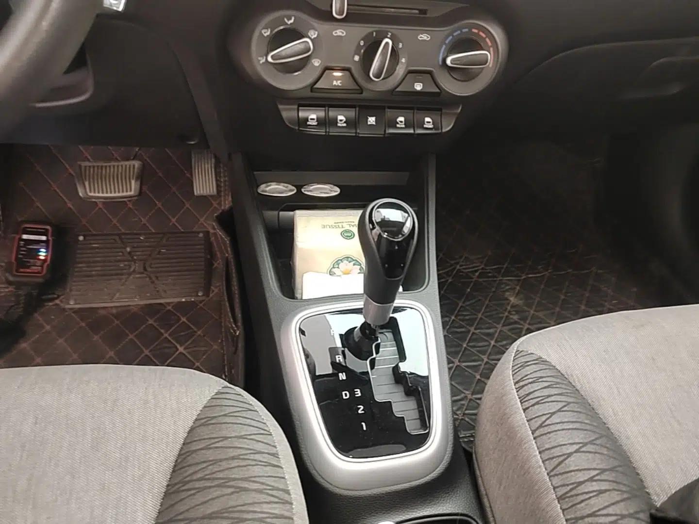 Kia Pegas 2020 1.4L Automatic Comfort Version with Sunroof — миниатюра 16