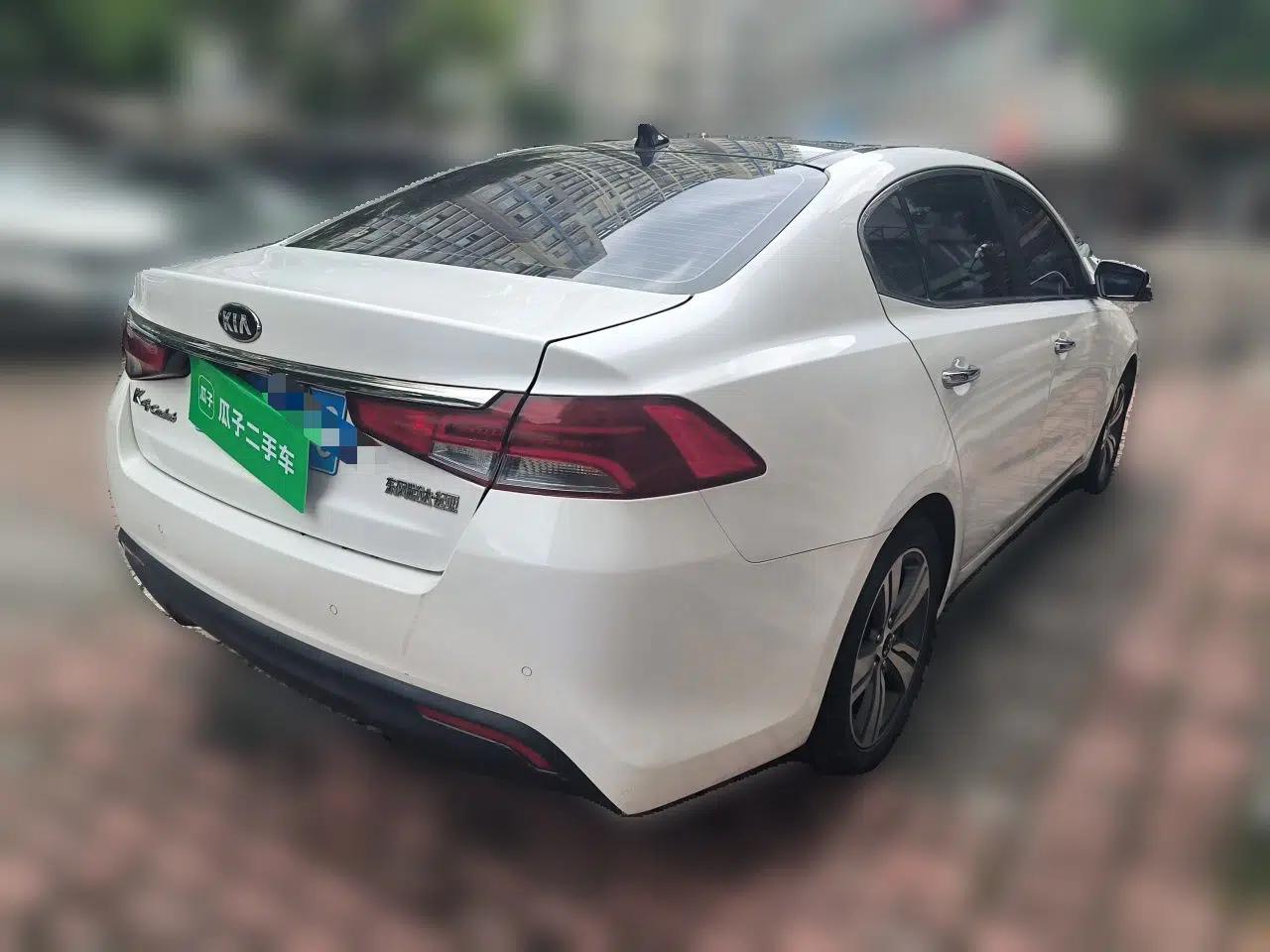 Kia K4 2017 1.8L Automatic DLX Special — миниатюра 6