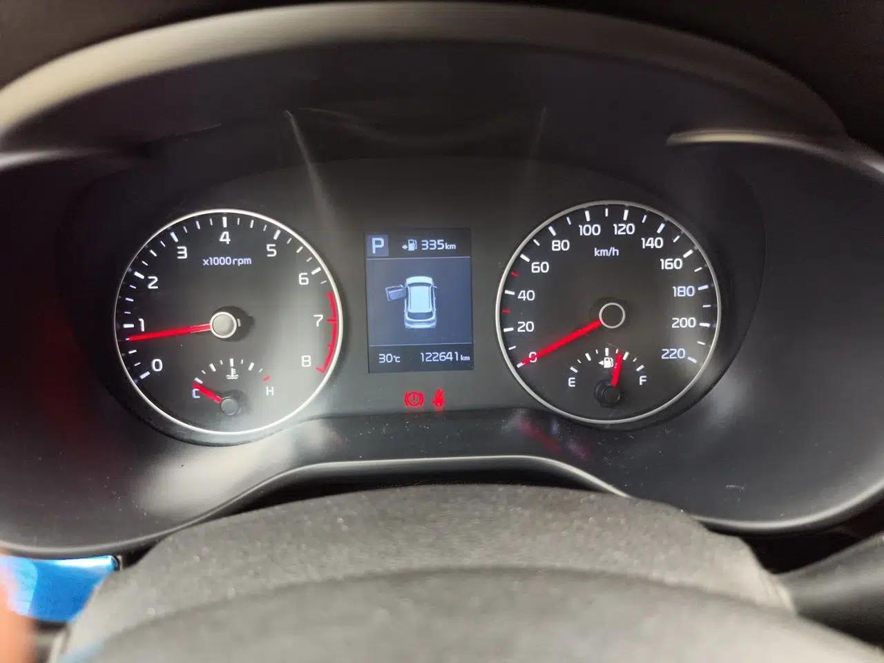 Kia KX Cross 2017 1.4L AT GLS — миниатюра 11