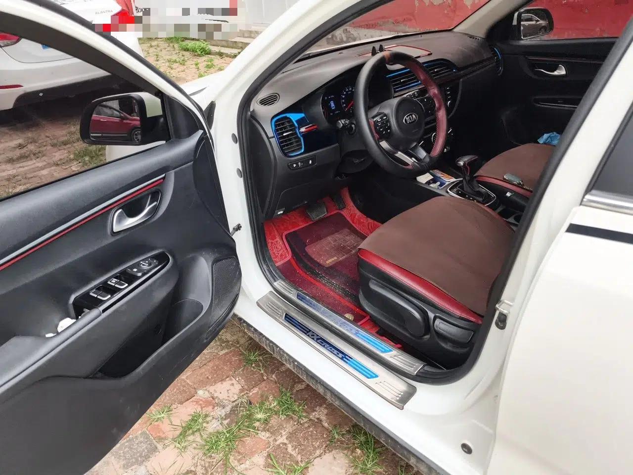 Kia KX Cross 2017 1.4L AT GLS — миниатюра 16