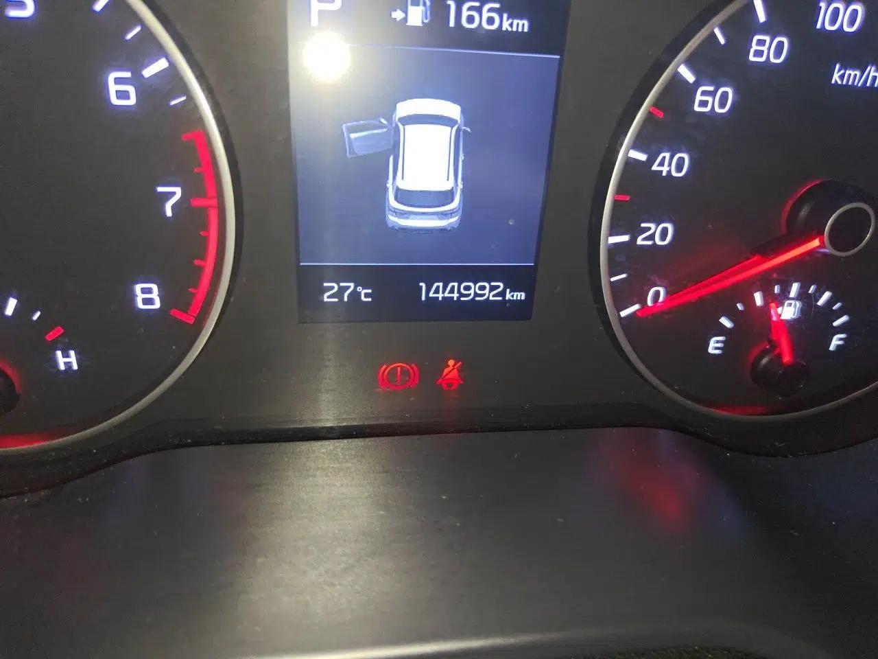 Kia KX Cross 2017 1.4L AT GLS — миниатюра 12