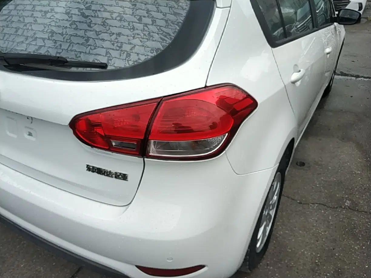 Kia K3S 2014 1.6L Automatic GL — миниатюра 14
