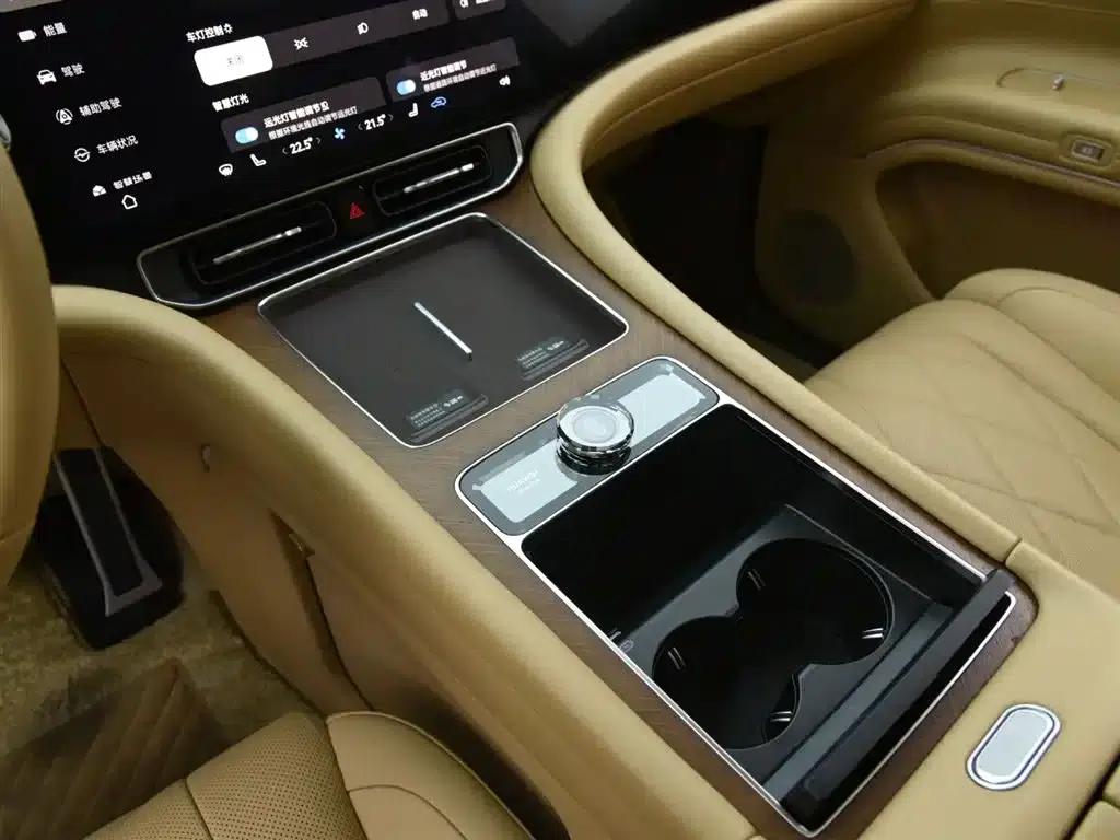 Wenjie M9 2024 Pure Electric Ultra Edition 100kWh 5-Seater — миниатюра 14