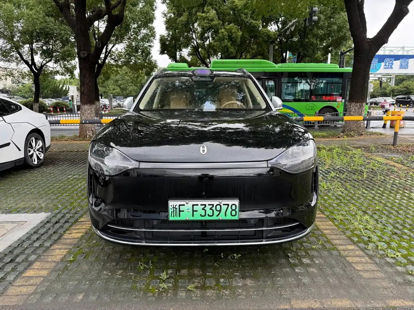 Wenjie M9 2025 Ultra Extended Range Edition (52kWh, 6-seater, 192-line LiDAR) — миниатюра 5