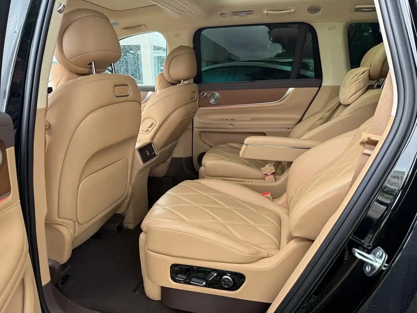 Wenjie M9 2025 Ultra Extended Range Edition (52kWh, 6-seater, 192-line LiDAR) — миниатюра 7