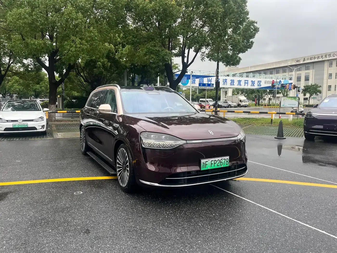 Wenjie M9 2025 Extended Range Ultra Edition 52kWh 5-Seat Version (192-line LiDAR) — миниатюра 3